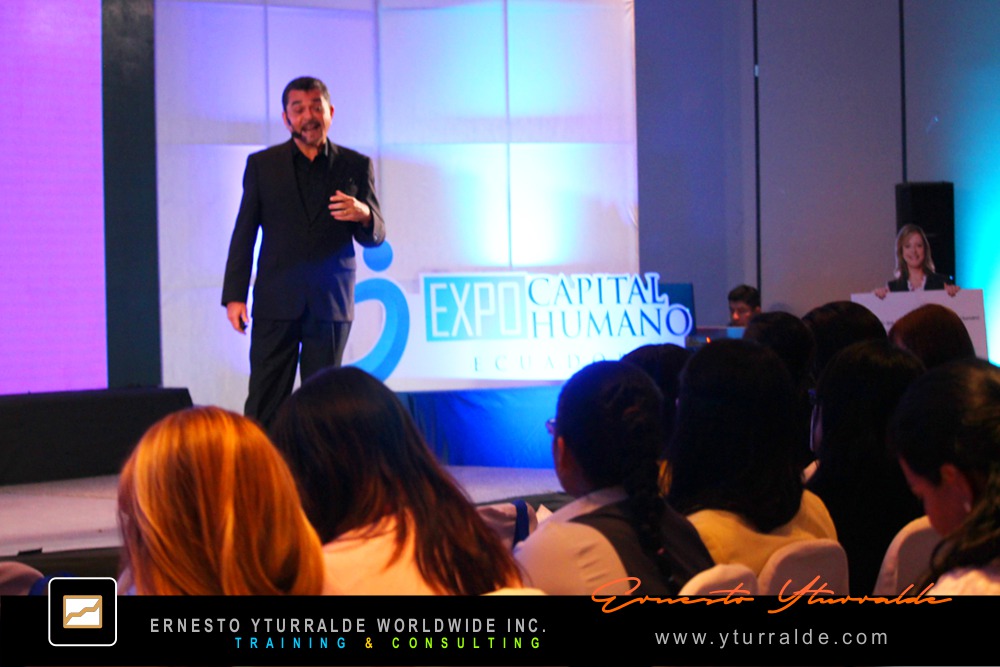 Ernesto Yturralde, Speaker: Storytelling, Charlas y Conferencias para Convenciones, Kickoffs y Congresos